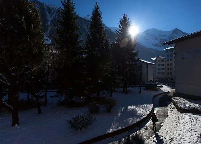 20m², 4 Pers, Balcon, Parking - Fr-1-517-40 Lejlighed *